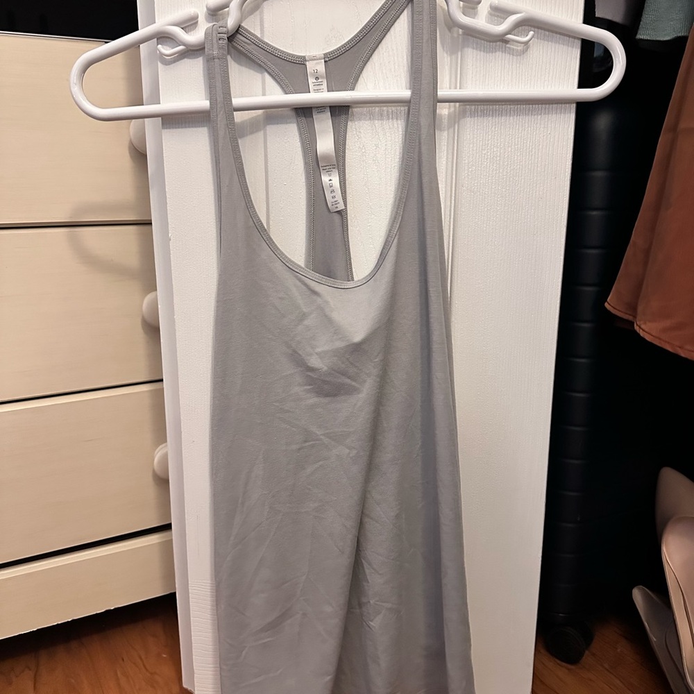 Lululemon tank top